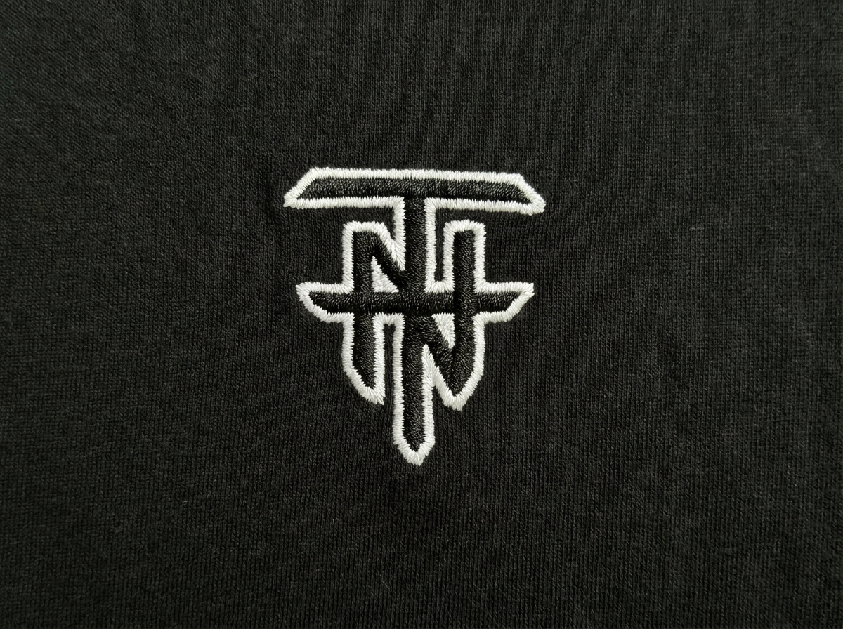 EMBROIDERED LOGO TEE