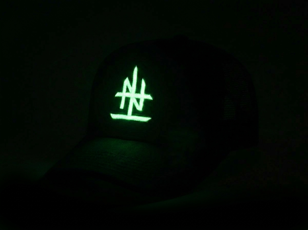 UPSIDE DOWN LOGO TRUCKER HAT