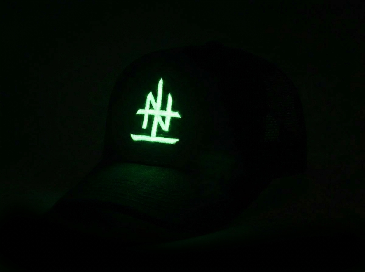 UPSIDE DOWN LOGO TRUCKER HAT